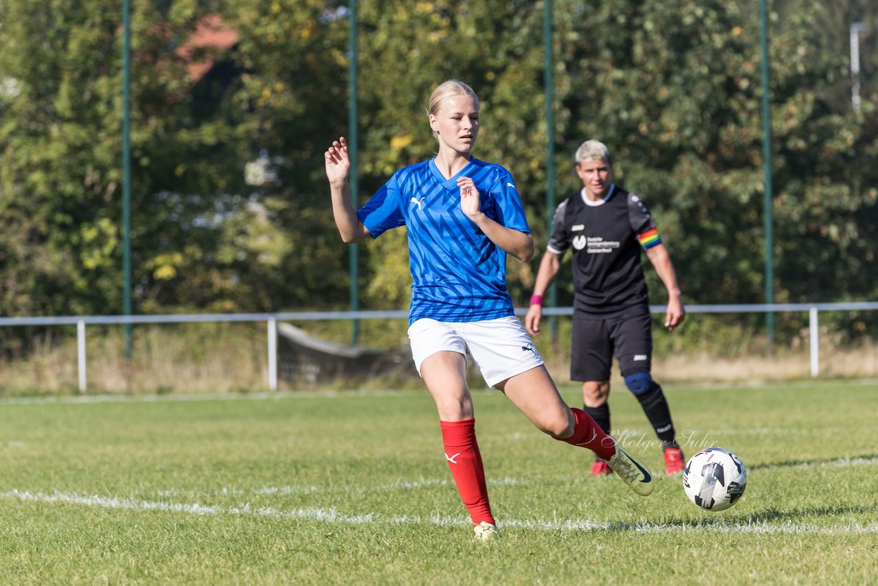 Bild 333 - F Holstein Kiel 2 - SSG Rot-Schwarz Kiel 2 : Ergebnis: 5:0